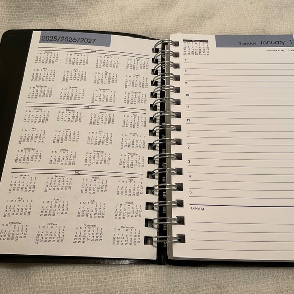 AT-A-GLANCE SK44-00 Jan-Dec 2026 8" x 5" DayMinder Daily Appointment Book New - Picture 6 of 14